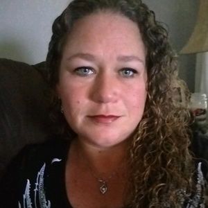 Meet your Posher, Chrissy